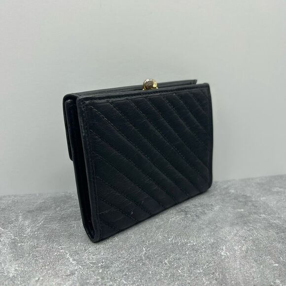 Celine Black Quilted Leather Trifold Wallet Clasp Closure Authentic Luxury - Picture 4 of 14